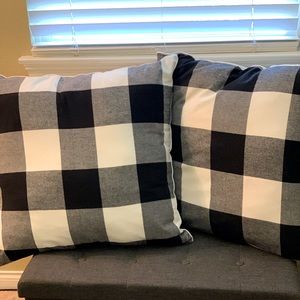 Black and white plaid pillows 26”x26”. One pair.